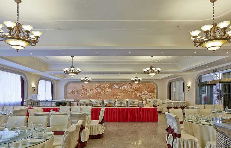 四川度假酒店裝修設(shè)計公司案例(圖5)