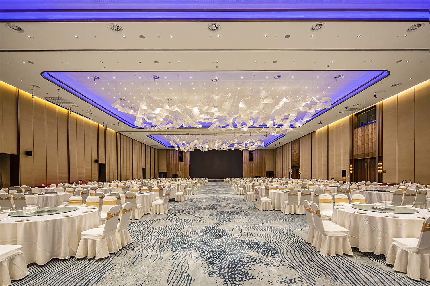 酒店設(shè)計(jì)公司國際酒店會議中心裝修案例(圖11)