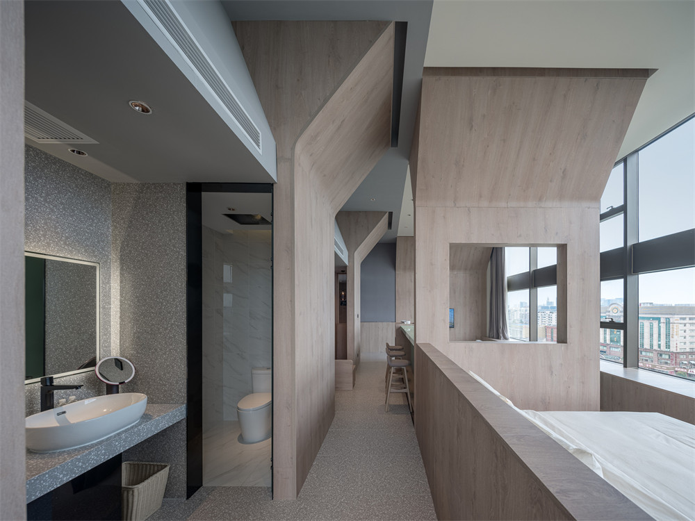 與書(shū)屋融合的亞朵 S 酒店裝修設(shè)計(jì)案例(圖9)