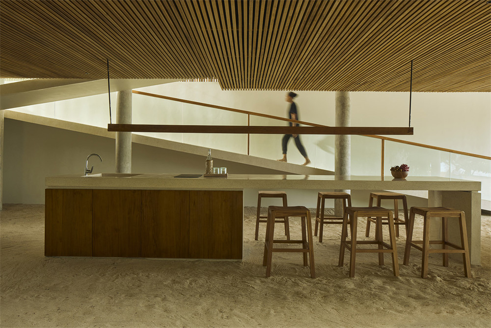 現代環(huán)保自然的Innit Lombok海濱酒店裝修設計方案(圖5)