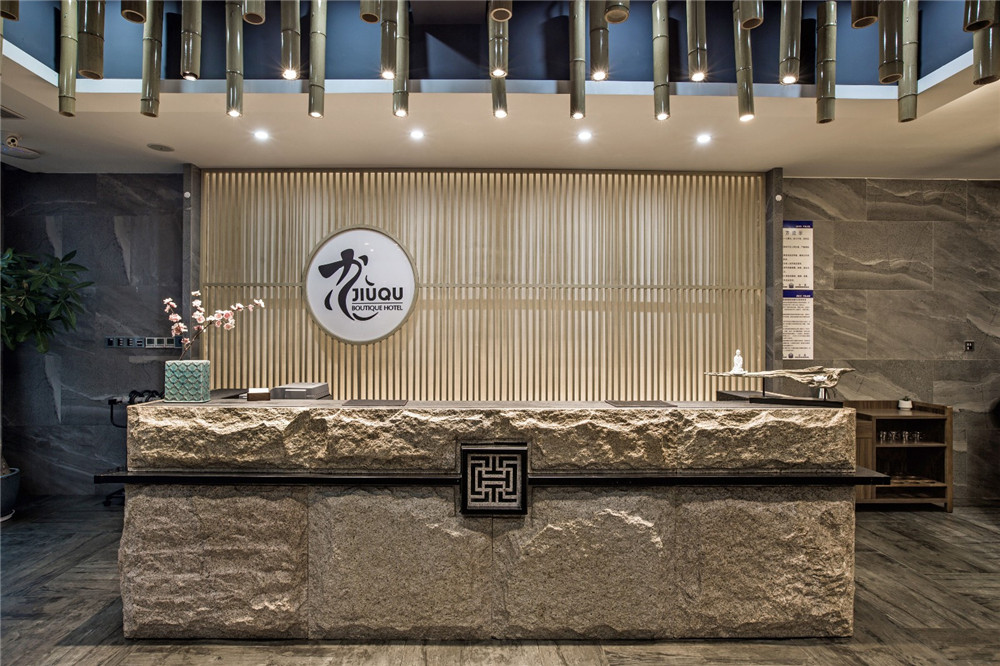 焦作九曲竹文化主題民宿酒店大廳接待臺設(shè)計(jì)案例